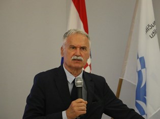 IMG_6952.JPG